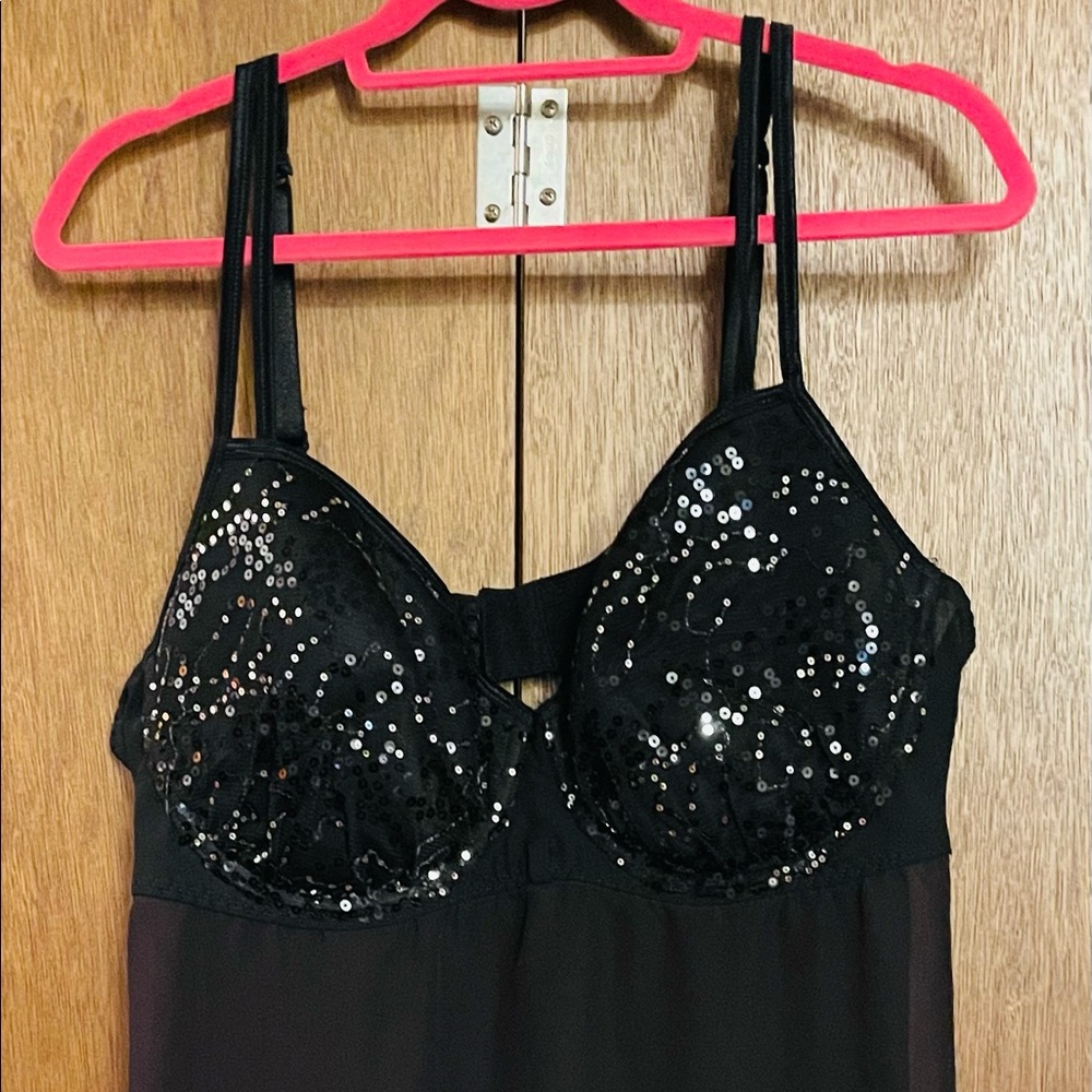 Woman’s chemise